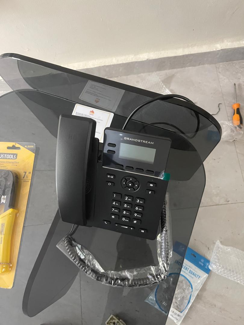 Installation et configuration d’un téléphone IP professionnel